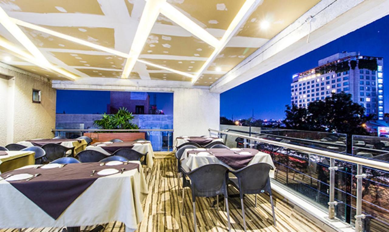 FabHotel Prime Avenue Indore Esterno foto