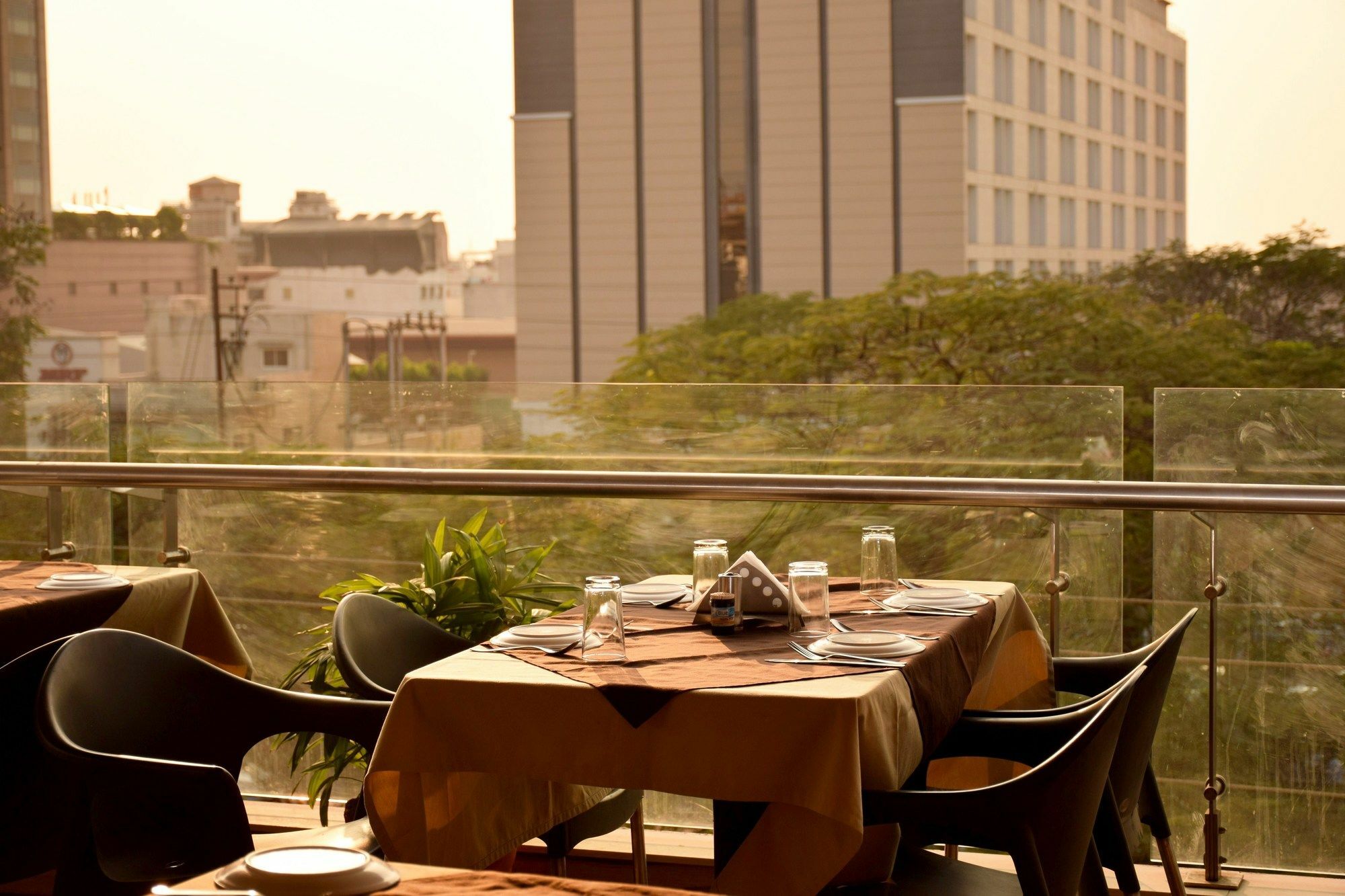 FabHotel Prime Avenue Indore Esterno foto