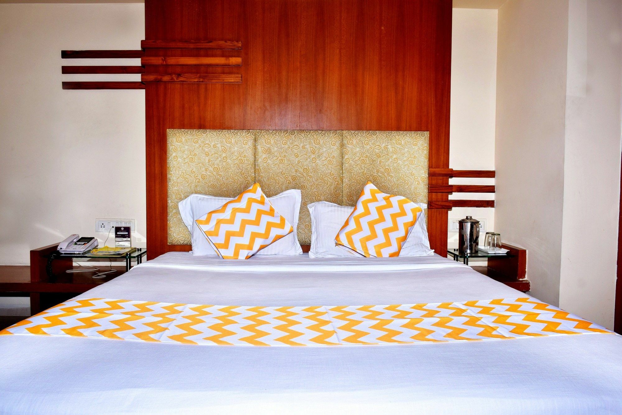 FabHotel Prime Avenue Indore Esterno foto